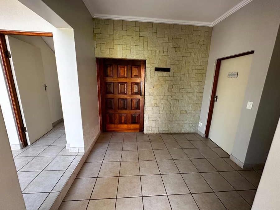4 Bedroom Property for Sale in Leloko North West